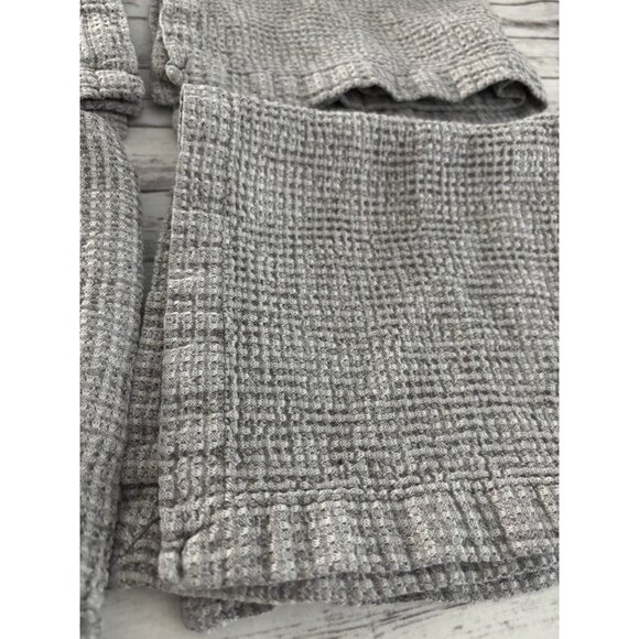 Williams Sonoma waffle weave Cloth Napkins 17" Gray Set Of 4 - Picture 2 of 8